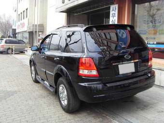 2004 Kia Sorento Photos