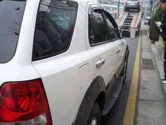 2004 Kia Sorento Pictures
