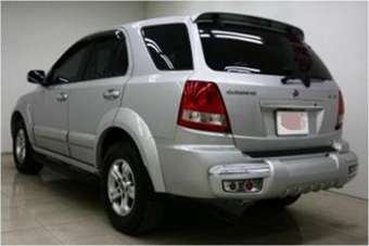 2004 Kia Sorento Pictures