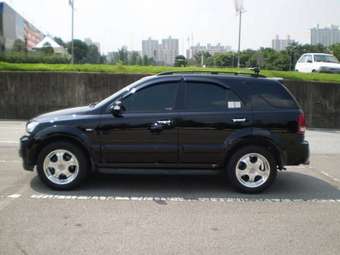 2004 Kia Sorento Images