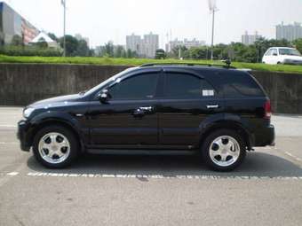 2004 Kia Sorento Images