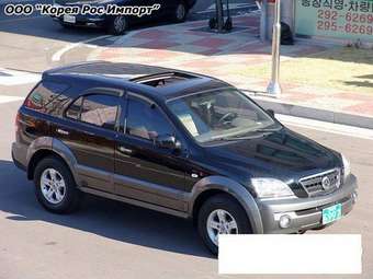 2004 Kia Sorento Photos