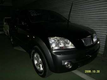 2004 Kia Sorento Photos