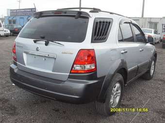 2004 Kia Sorento Pictures