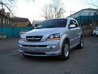2004 Kia Sorento Photos