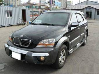 2004 Kia Sorento Images