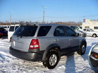 2004 Kia Sorento Photos