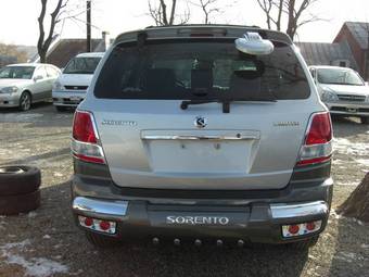 2004 Kia Sorento Photos