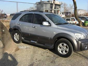 2004 Kia Sorento Pictures