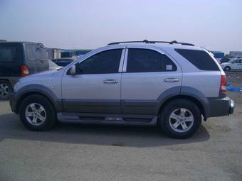 2004 Kia Sorento Photos