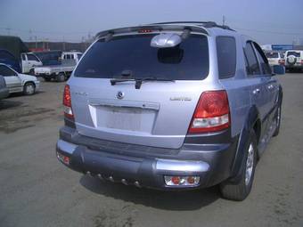 2004 Kia Sorento Photos