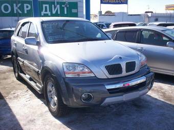 2004 Kia Sorento Photos