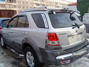 2004 Kia Sorento Photos