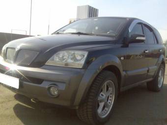 2004 Kia Sorento Photos