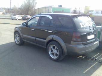 2004 Kia Sorento Pictures