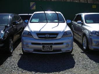 2004 Kia Sorento Pics