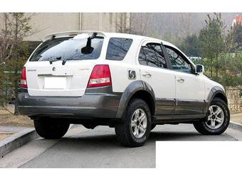2004 Kia Sorento Photos