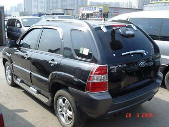 2004 Kia Sorento Pictures
