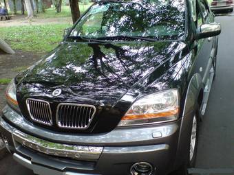 2004 Kia Sorento Photos
