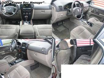 2004 Kia Sorento Pictures