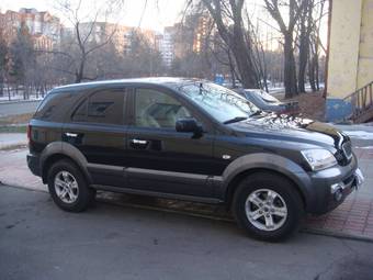 2004 Kia Sorento Photos