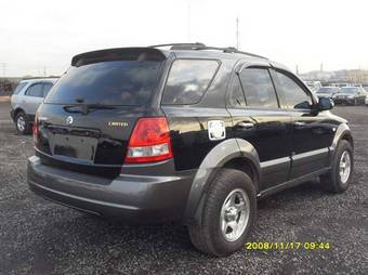 2004 Kia Sorento Pictures