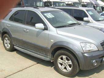 2004 Kia Sorento Pics