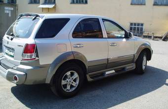 2004 Kia Sorento Photos