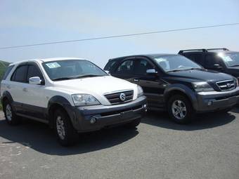 2004 Kia Sorento Pics