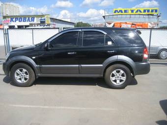 2004 Kia Sorento Photos