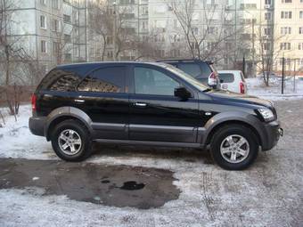 2004 Kia Sorento Photos