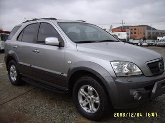 2004 Kia Sorento Photos