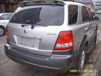 2004 Kia Sorento Pictures