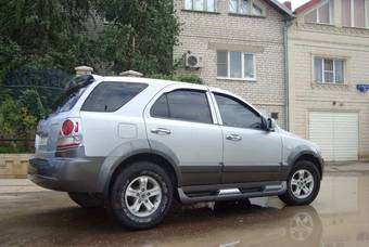 2004 Kia Sorento Pictures