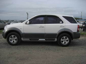 2004 Kia Sorento Photos