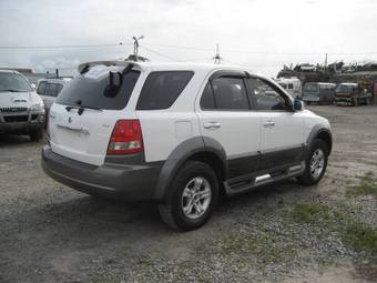2004 Kia Sorento Pictures