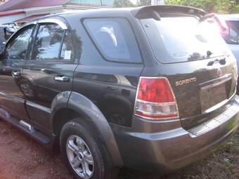 2004 Kia Sorento Pictures