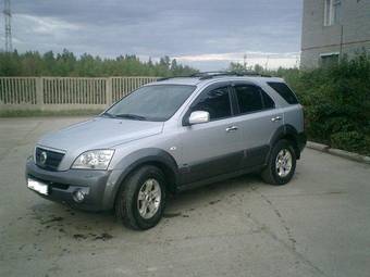 2004 Kia Sorento Pictures