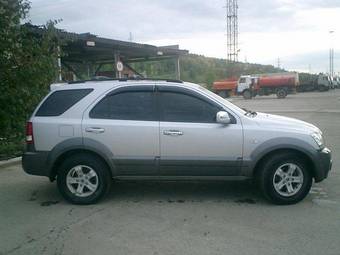 2004 Kia Sorento Pictures