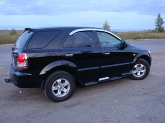 2004 Kia Sorento Photos