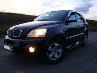 2004 Kia Sorento Photos