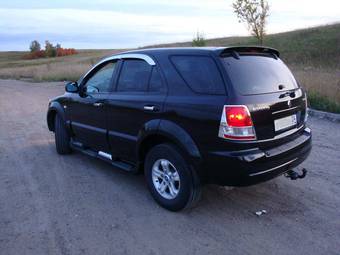 2004 Kia Sorento Pictures