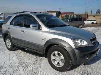 2005 Kia Sorento Pictures