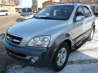 2005 Kia Sorento Photos
