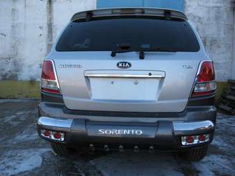 2005 Kia Sorento Pictures