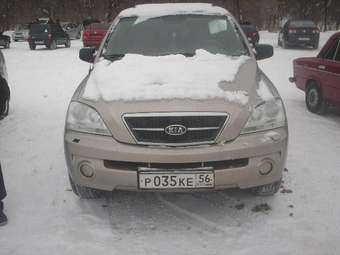 2005 Kia Sorento Images