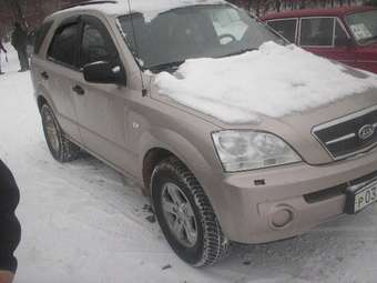 2005 Kia Sorento Pics