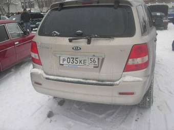 2005 Kia Sorento Pictures