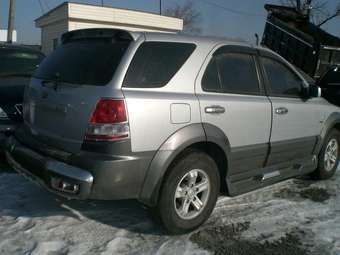 2005 Kia Sorento Pictures