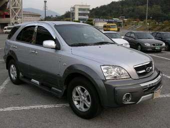 2005 Kia Sorento Pictures